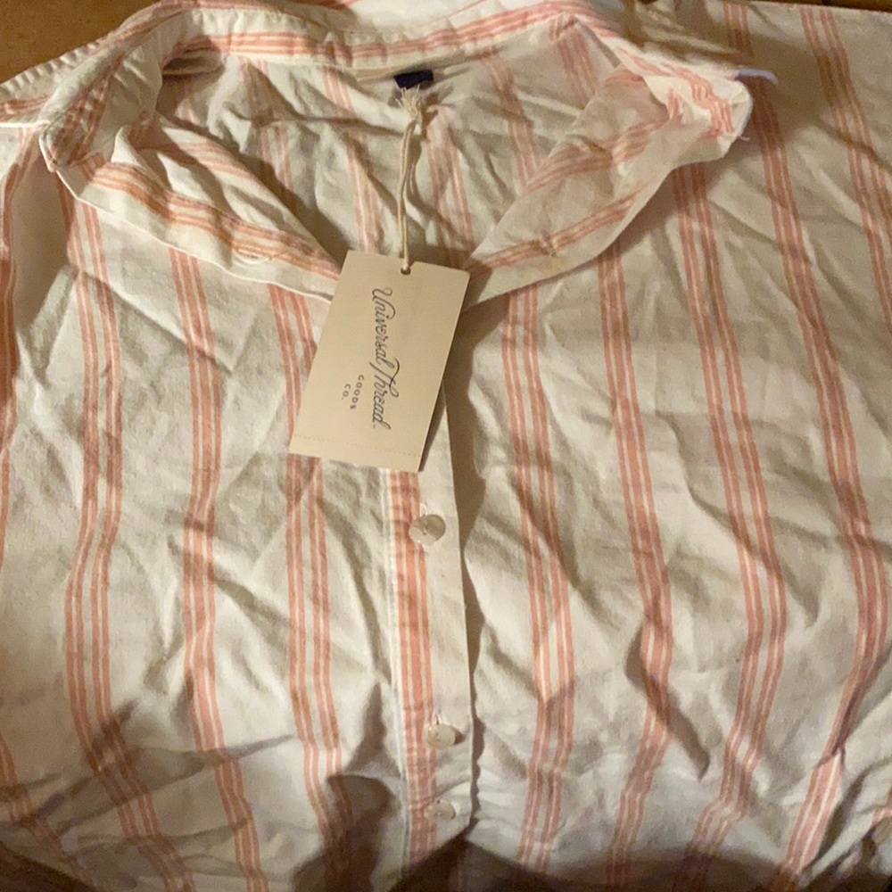 Striped coral shirt perfect for summer